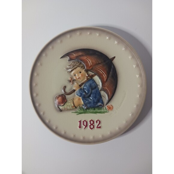 Goebel Hummel Lot 2 Anniversary Plates - Picture 8 of 11
